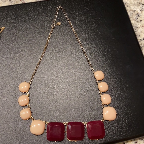 5 necklaces - Picture 4 of 8